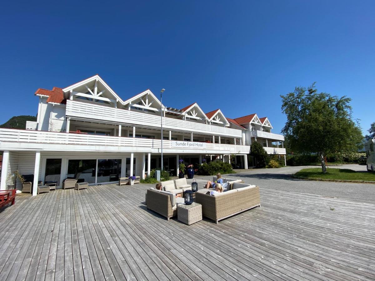 Sunde Fjord Hotel, Free And Easy Parking Solavagen Exterior photo